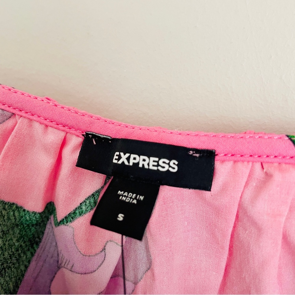 NWT Express Vibrant Botanical Floral Camisole Spaghetti Strap Top Small - Picture 3 of 9